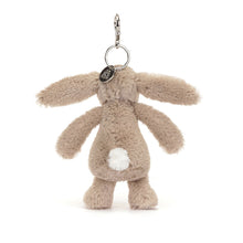 Cargar imagen en el visor de la galería, Conejo beige llavero orejas estampadas / Blossom Beige Bunny Petal Bag Charm  Jellycat 18x5x4 cm
