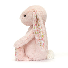 Cargar imagen en el visor de la galería, Conejito rosa con estampado  / Blossom Blush Bunny &#39;Cherry&#39; Jellycat 18x9x8 cm
