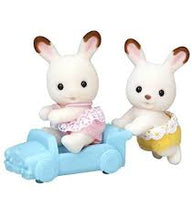 Cargar imagen en el visor de la galería, Conejos chocolate gemelos   /  Chocolate Rabbit Twins Sylvanian Families
