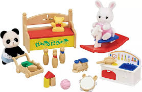 Bebes jugando en la nieve/ Baby's Toy Box- Snow Rabbit & Panda Babies Sylvanian Families