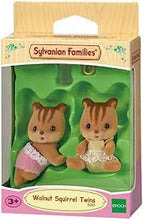 Cargar imagen en el visor de la galería, Ardillas   / Walnut Squirrel Twins Sylvanian Families
