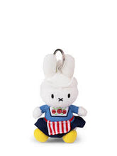 Cargar imagen en el visor de la galería, Miffy Farmer’s Wife Keychain – 10 cm
