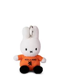 Miffy Holland Football Player Keychain – 10 cm